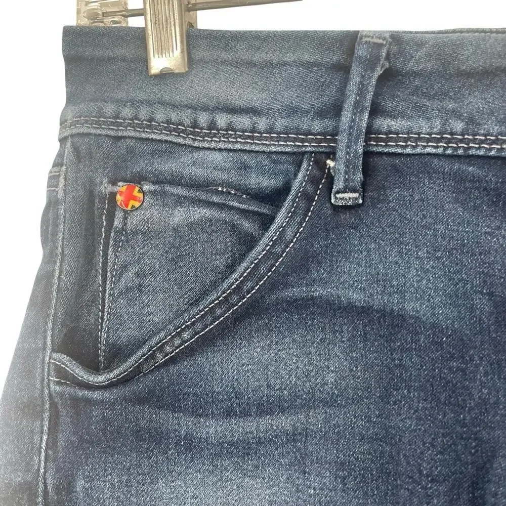 HUDSON Dark wash denim shorts raw hem size 29